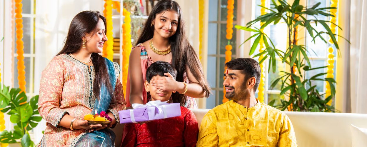 Best Rakhi Courier Service in Mumbai