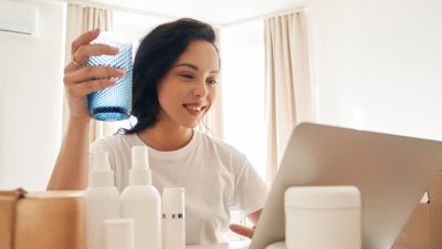 Courier Services for Cosmetics, Medicines & Fragile Products in India
